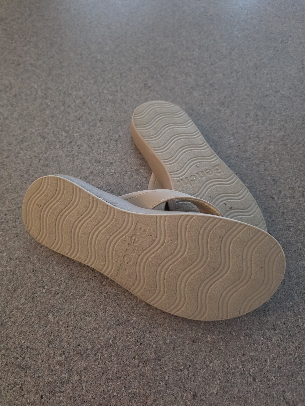 Bench Sandals - Picture 4 of 5